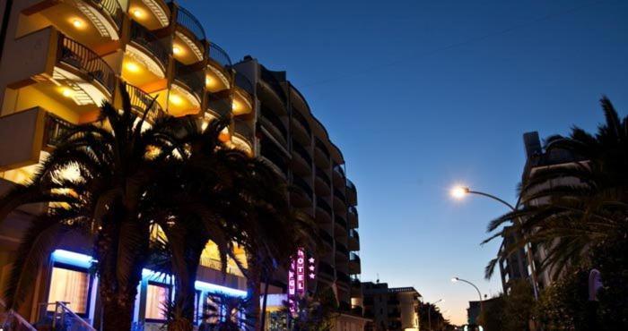 סן בנדטו דל טרנטו Hotel Canguro מראה חיצוני תמונה